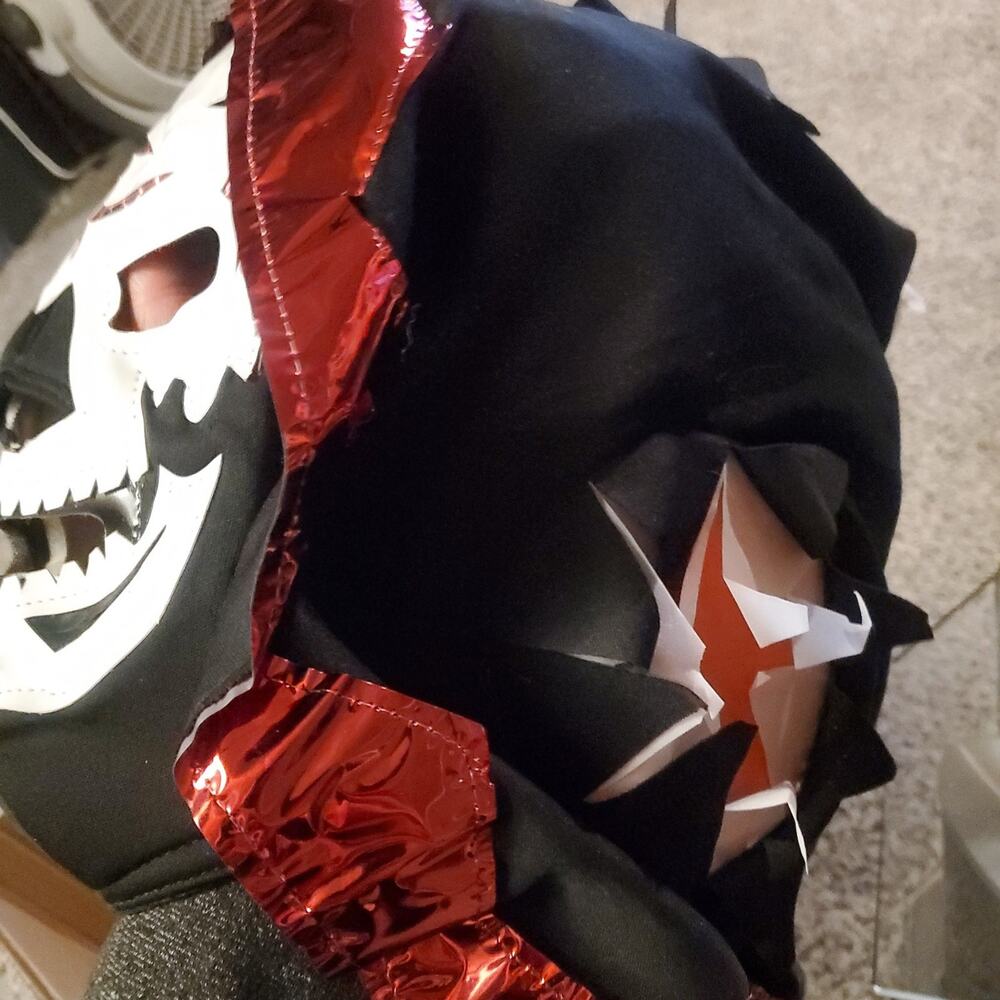 Mask - Picture 3 of 3